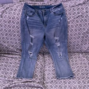 Light blue jeans great condition.